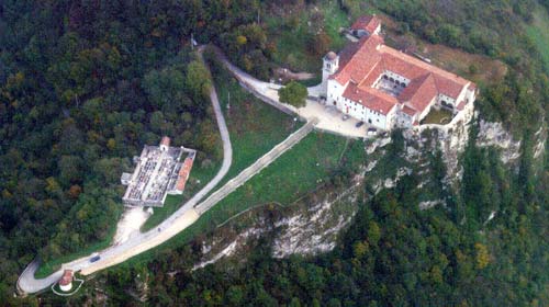 San Vittore dall'alto