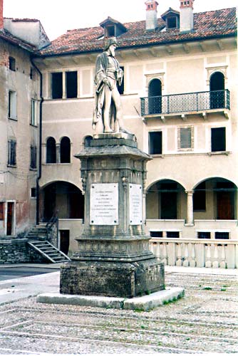 Statua Piazza maggiore