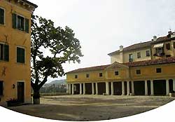 Palazzo Doglioni Dal Mas