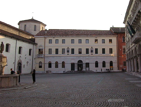 Palazzo Belluno ex Caminada